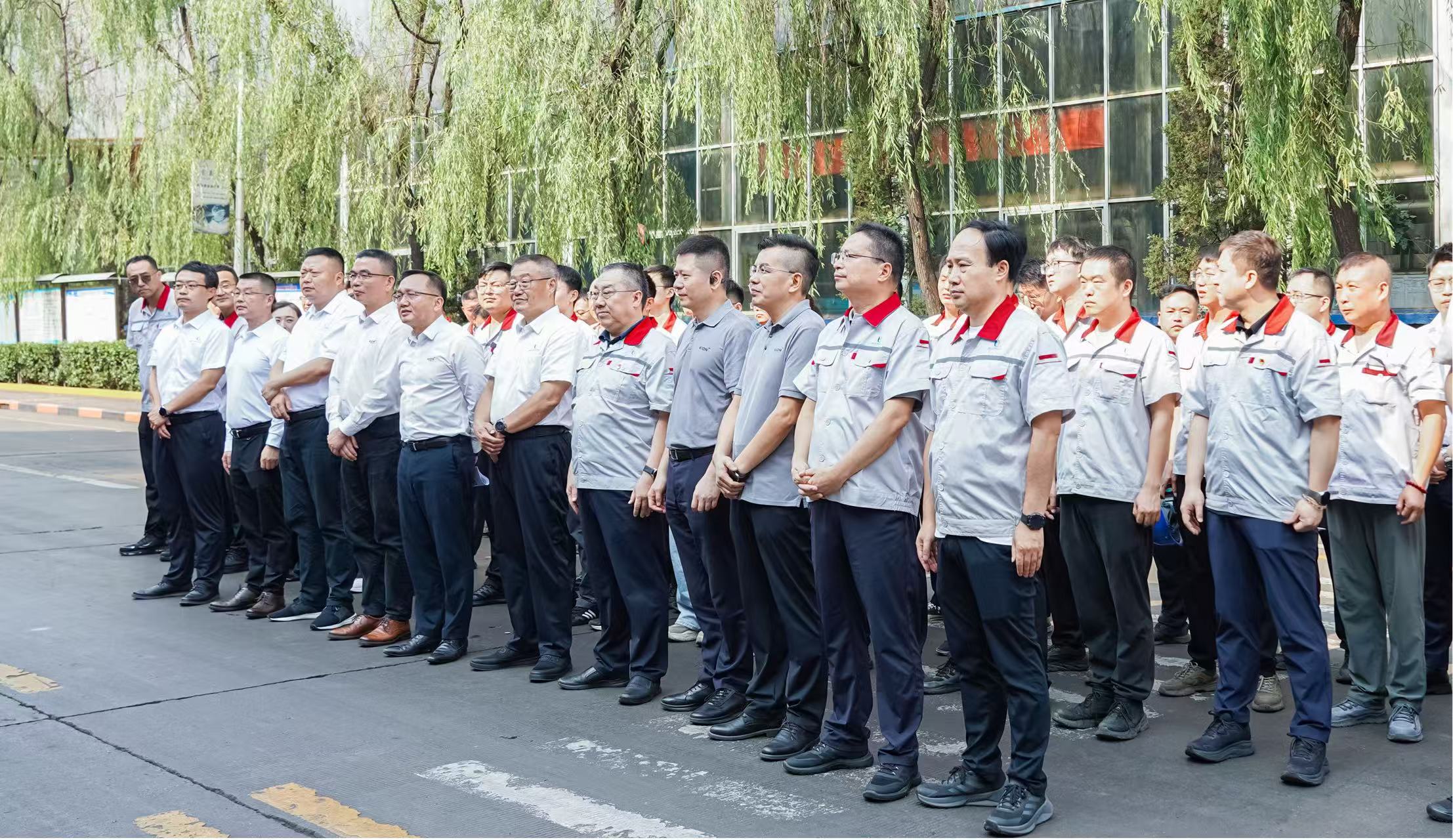台下.jpg